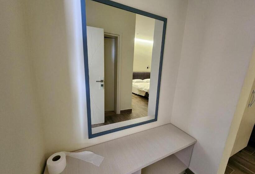 酒店 Llogora Dervishaliu