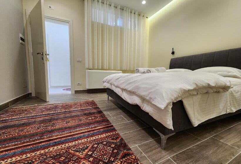 酒店 Llogora Dervishaliu