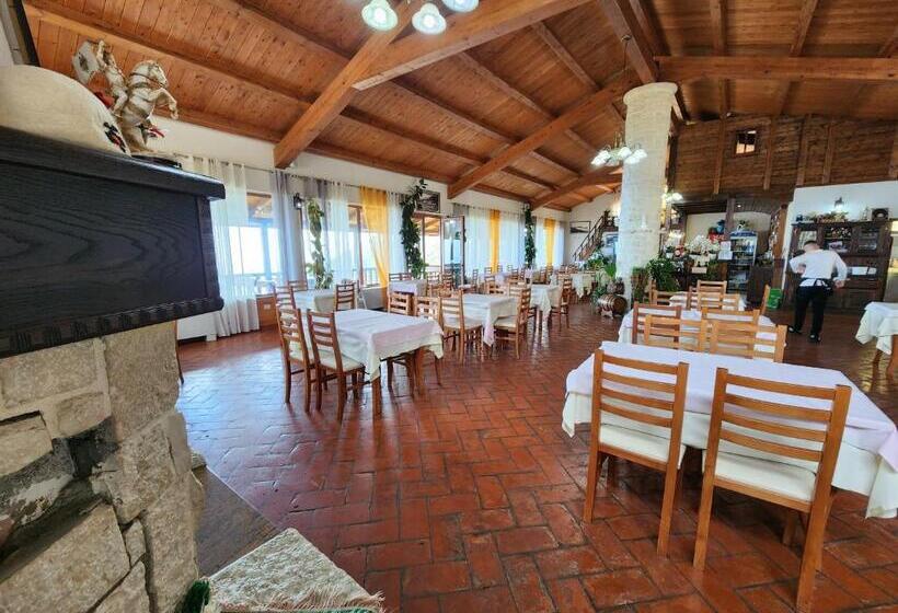 酒店 Llogora Dervishaliu