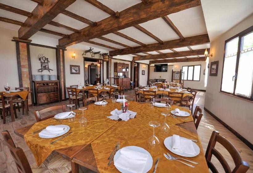 酒店 Luna Agriturismo La Fattoria Di San Francesco