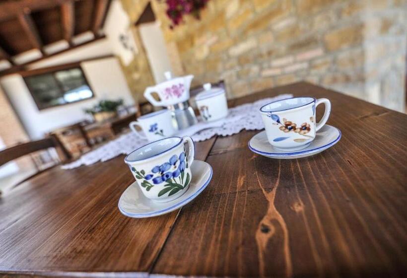 酒店 Luna Agriturismo La Fattoria Di San Francesco