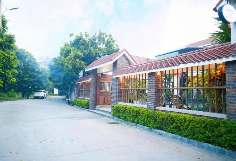 هتل Mai Mountain Homestay