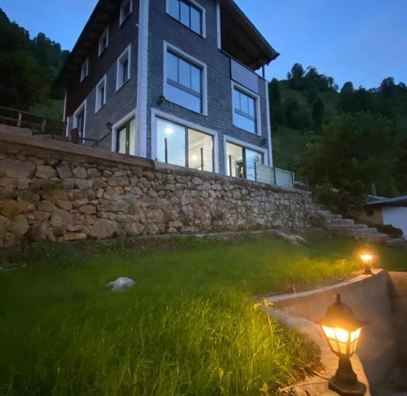 בית מלון כפרי Ni̇ka