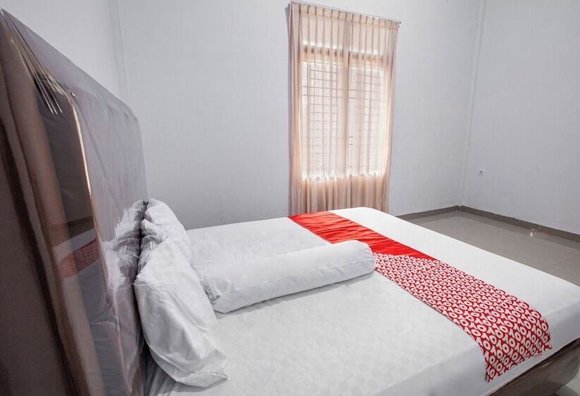 فندق Oyo 92587 Homestay Romauli Kampung Radja