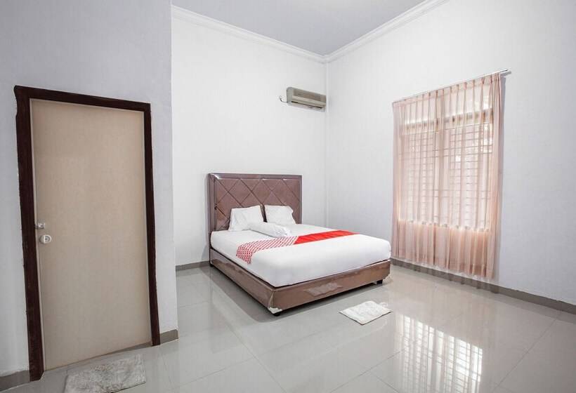 فندق Oyo 92587 Homestay Romauli Kampung Radja