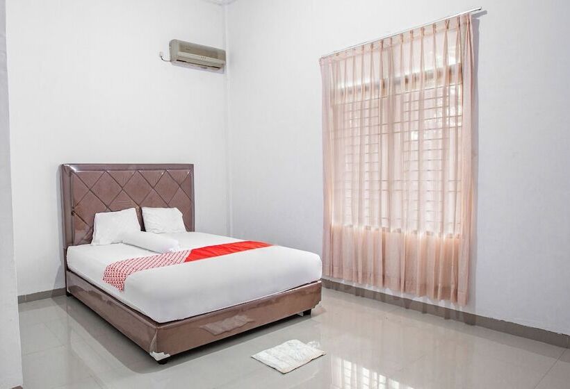 فندق Oyo 92587 Homestay Romauli Kampung Radja