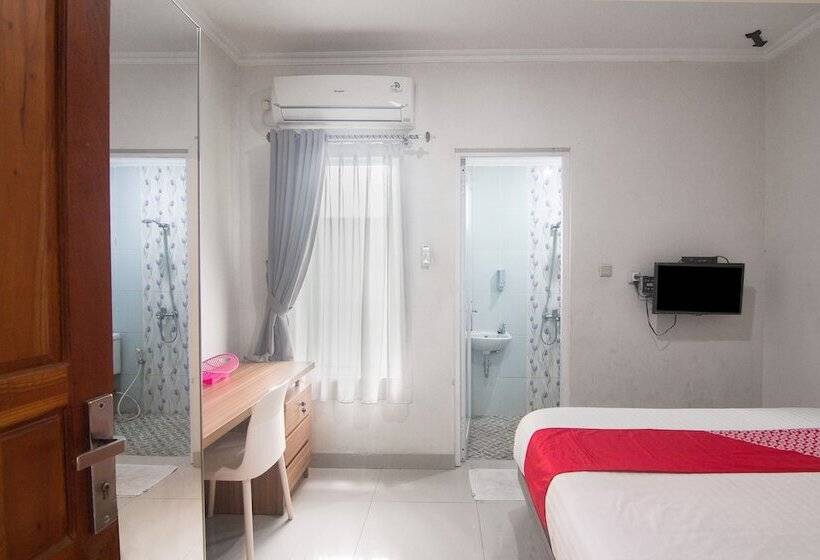 Отель Oyo 92602 Doesnami Syariah 2