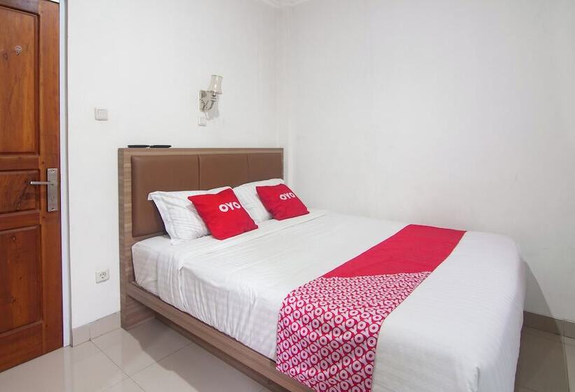 Отель Oyo 92602 Doesnami Syariah 2