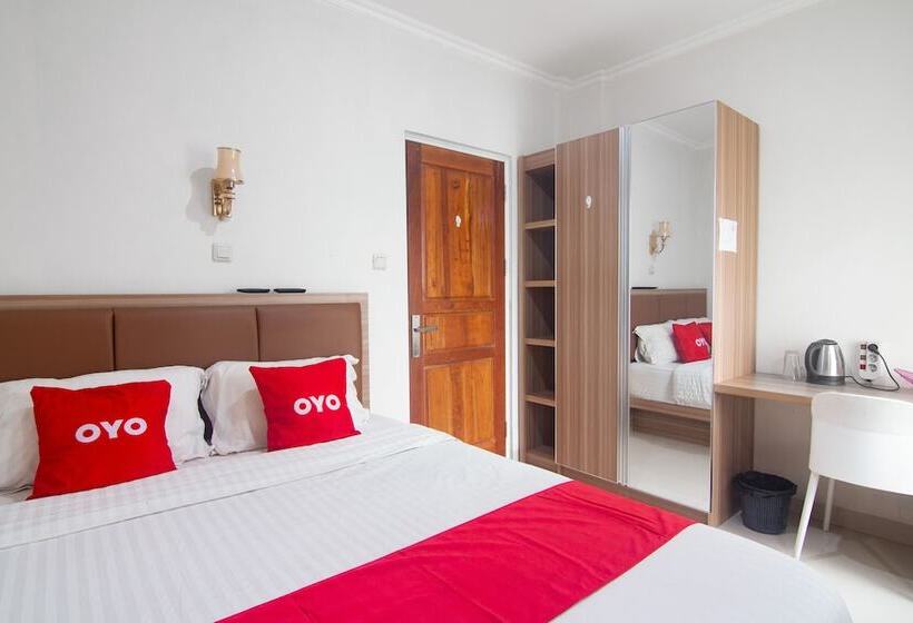 Отель Oyo 92602 Doesnami Syariah 2