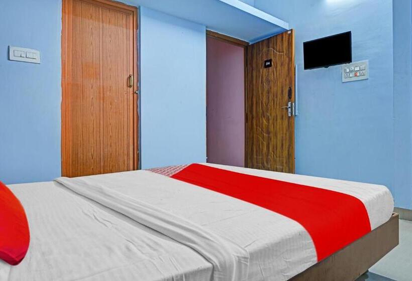 هتل Oyo Flagship 81392 Royal Plazza Homestay