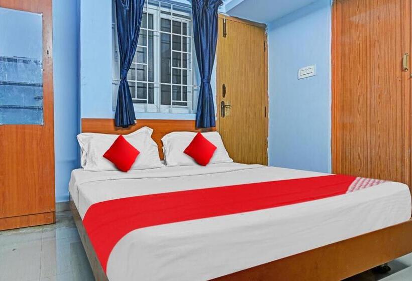 בית מלון כפרי Oyo Flagship 81392 Royal Plazza Homestay