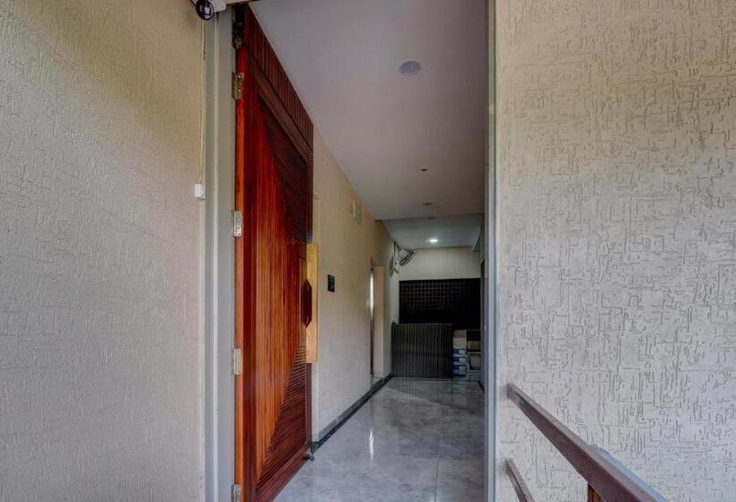 בית מלון כפרי Oyo Flagship 81405  Onyx Inn