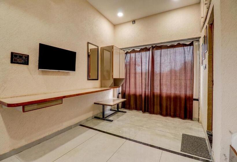 호텔 Oyo Flagship 81405  Onyx Inn