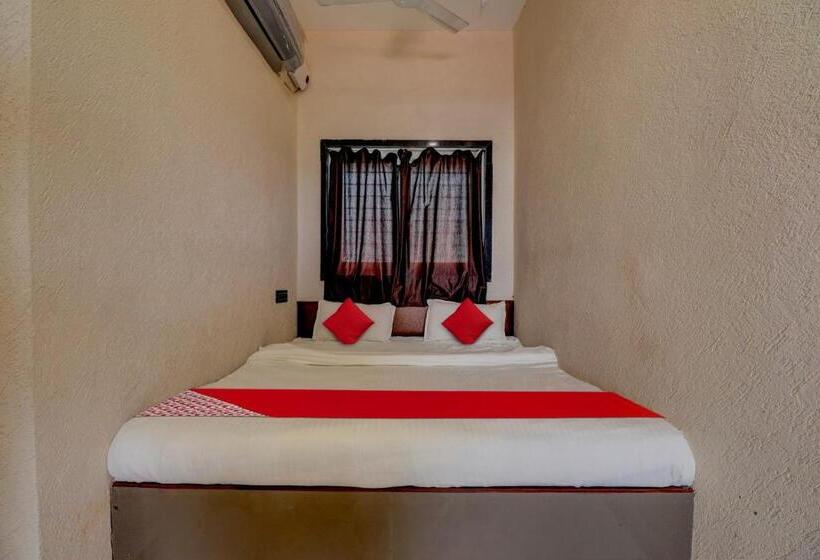 בית מלון כפרי Oyo Flagship 81405  Onyx Inn