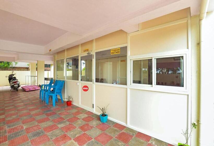 Super Hotel O Ramaraopet Near Kakinada Beach