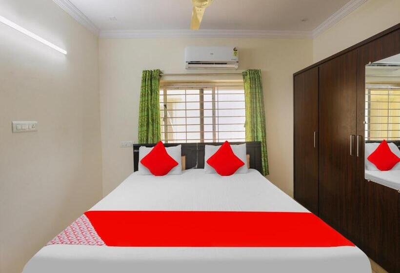 Super Hotel O Ramaraopet Near Kakinada Beach