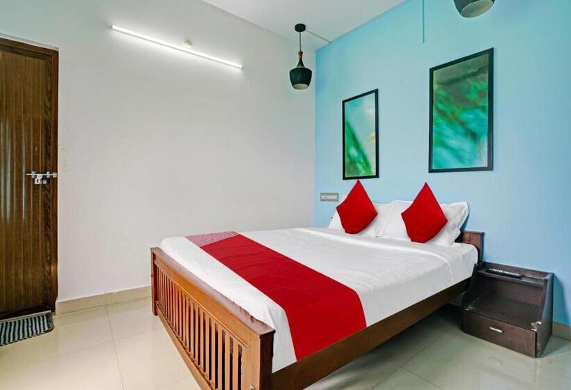 Hotel Oyo Flagship 81414 Abriz Residency