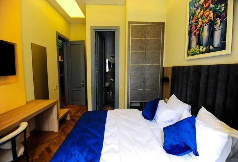 בית מלון כפרי Renaissance Boutique