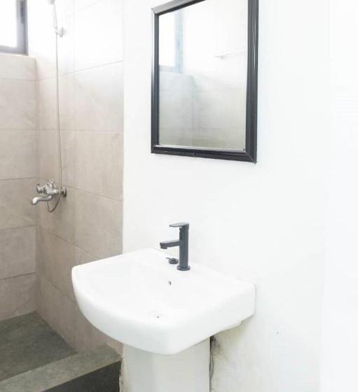 هتل Seven Brothers Apartments