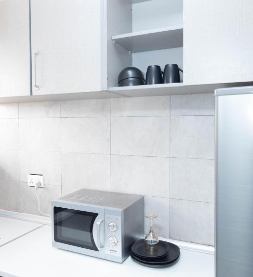 هتل Seven Brothers Apartments