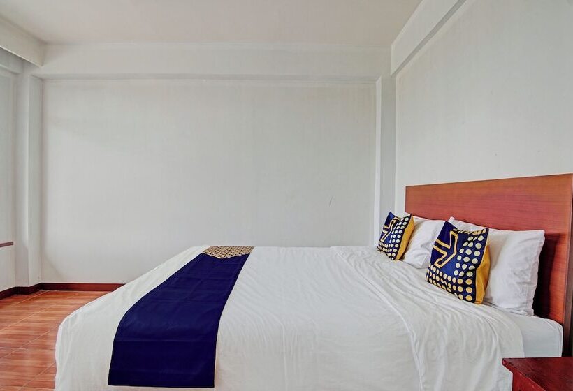 هتل Spot On 92599 Pondok Anggrek Syariah