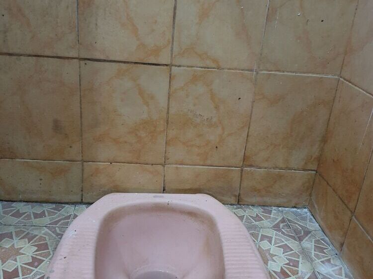 فندق Spot On 92620 Syfa Kost