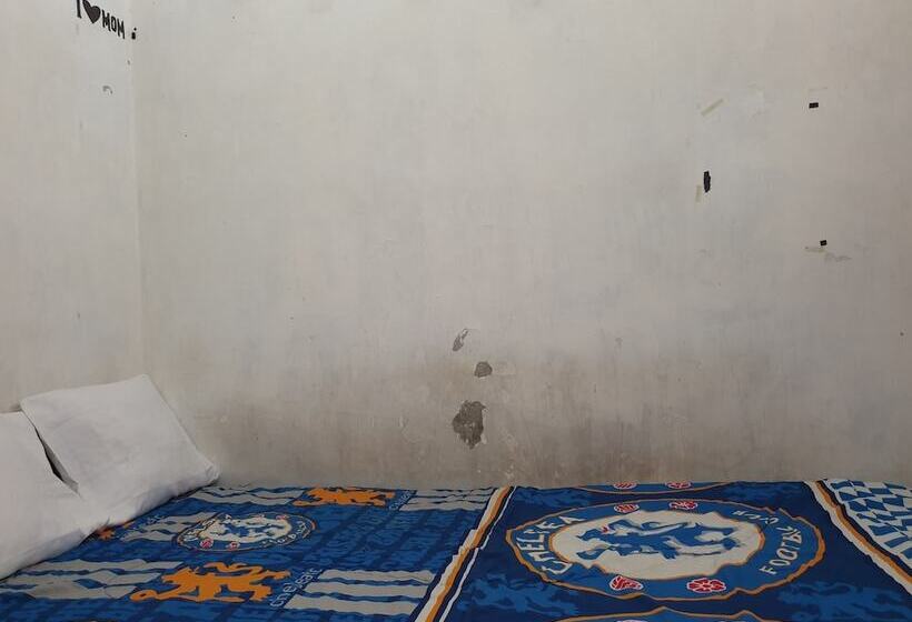 فندق Spot On 92620 Syfa Kost