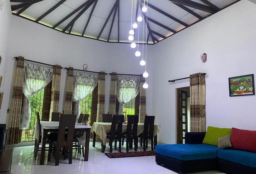 ホテル White Win Villa