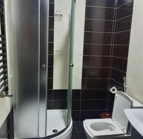 Issam Hotel & Spa Sheki