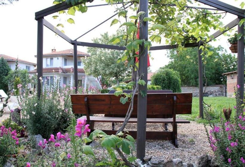 펜션 къща за гости света марина