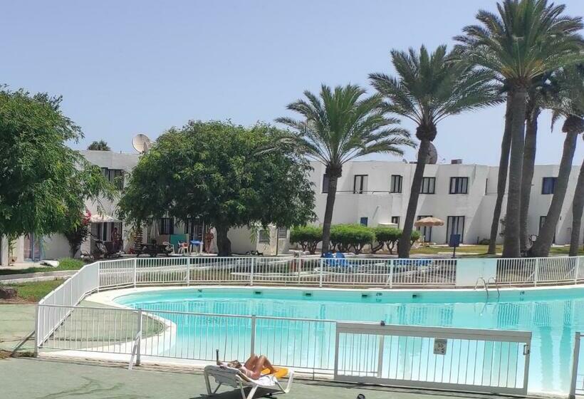 پانسیون Alojamientos Playa Centro Corralejo 3