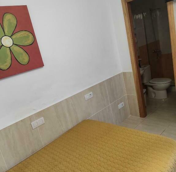 بنسيون Alojamientos Playa Centro Corralejo 4