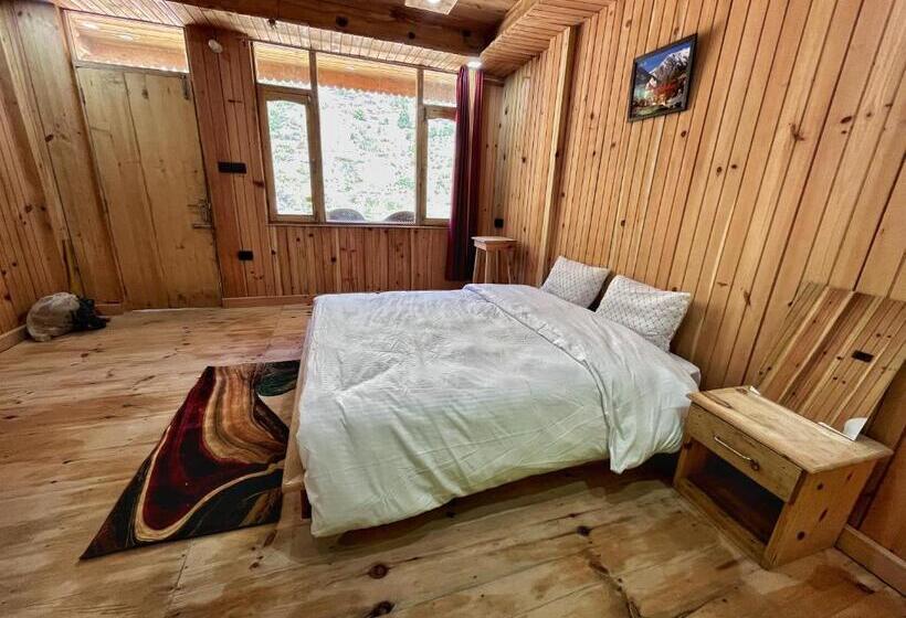 膳宿费 Golden Heritage Dharali