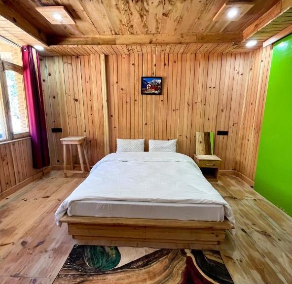 膳宿费 Golden Heritage Dharali