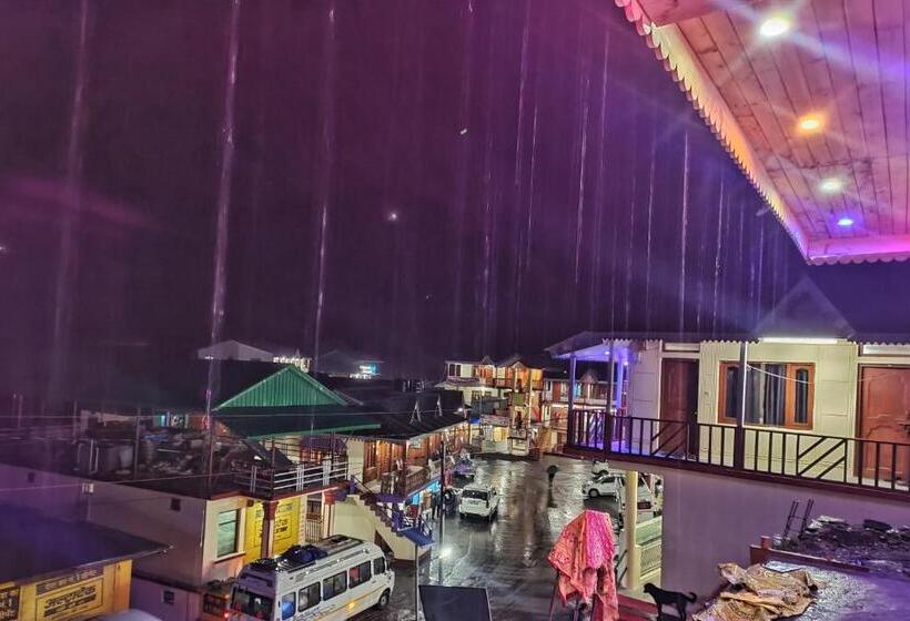 膳宿费 Golden Heritage Dharali