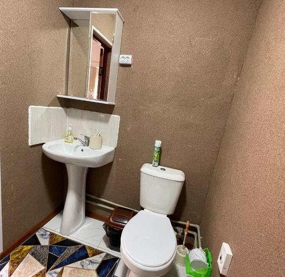 پانسیون Guest House Emily 2