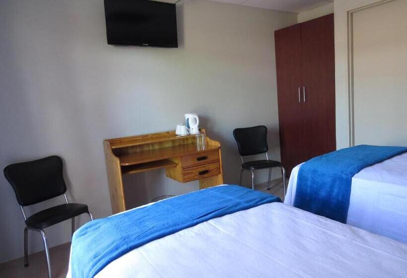 פנסיון Komrus B&b