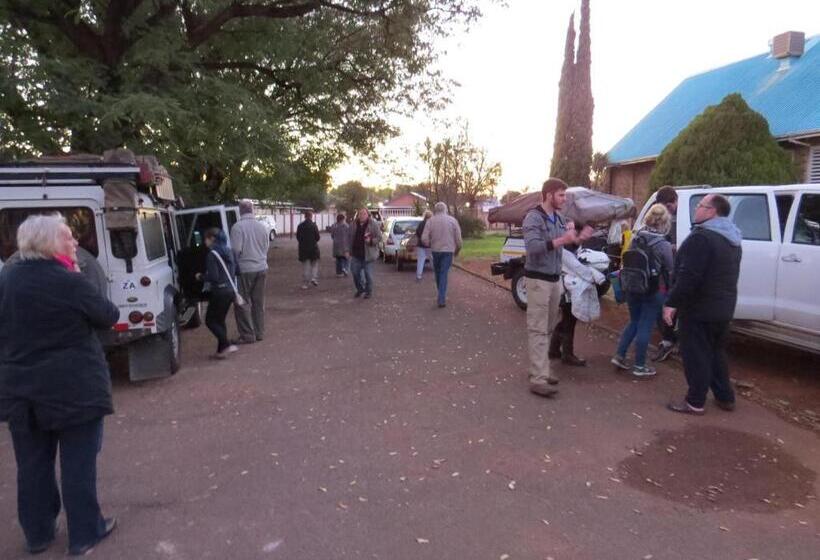 פנסיון Komrus B&b