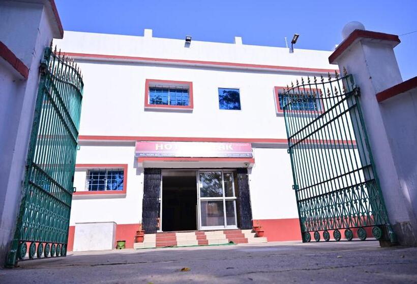 Пансион Palak