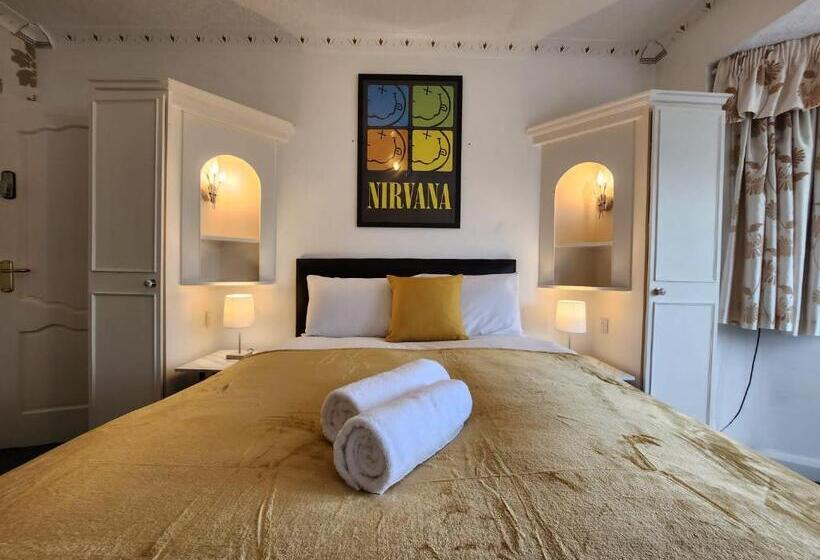 펜션 Sheldon Shared House