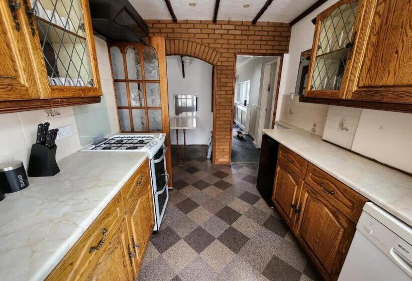 펜션 Sheldon Shared House