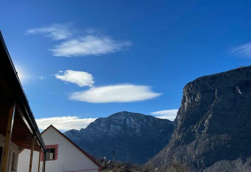 Пансион Turi Selcë