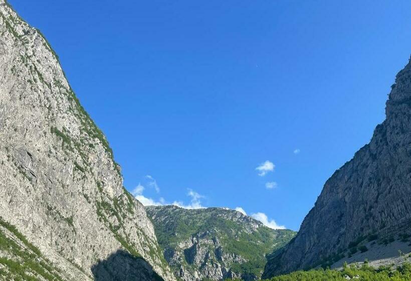 پانسیون Turi Selcë
