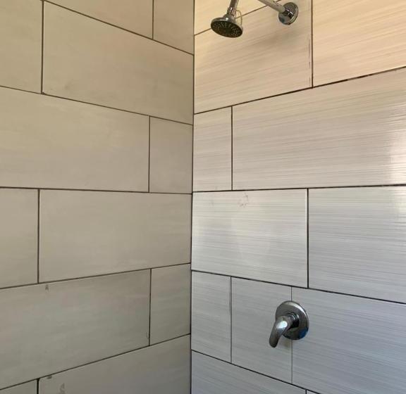 פנסיון Victoria Guest House Nyumbani