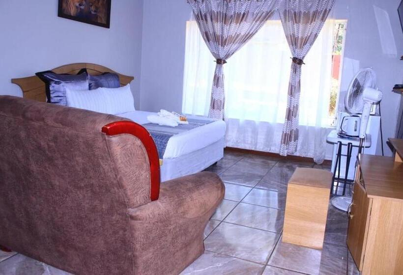 פנסיון Victoria Guest House Nyumbani