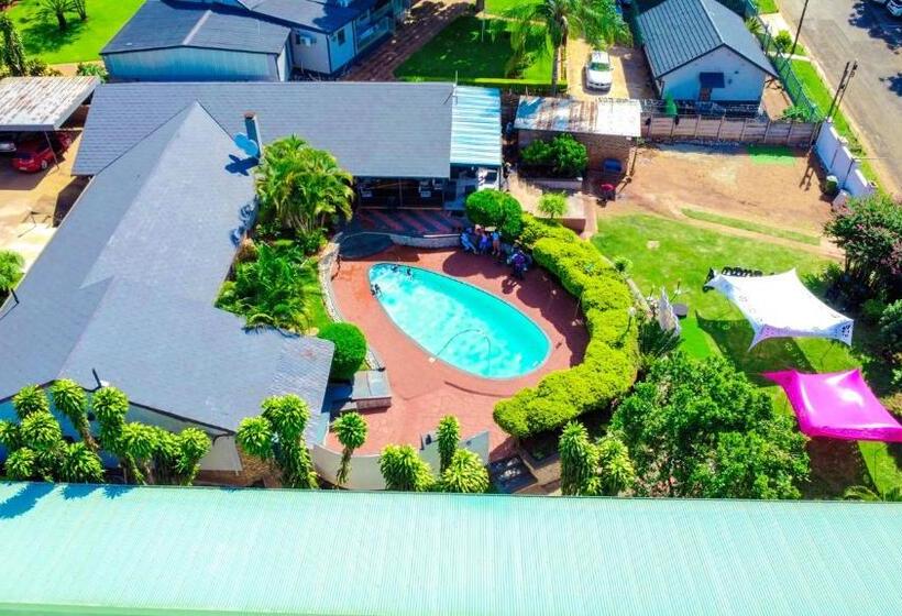 פנסיון Victoria Guest House Nyumbani