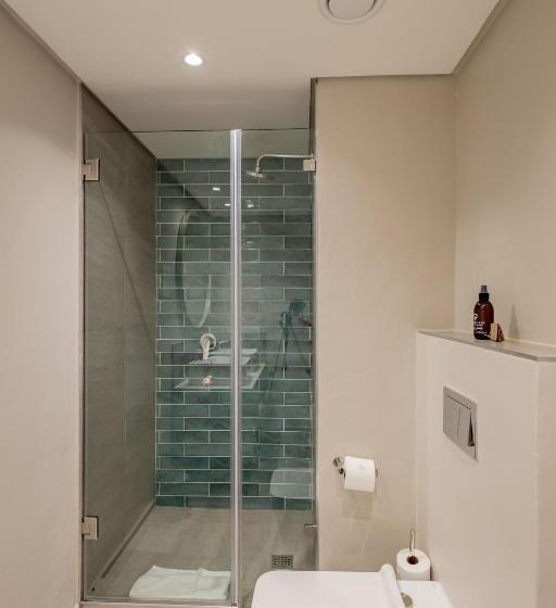 Plett Quarter Hotel   Lion Roars Hotels & Lodges