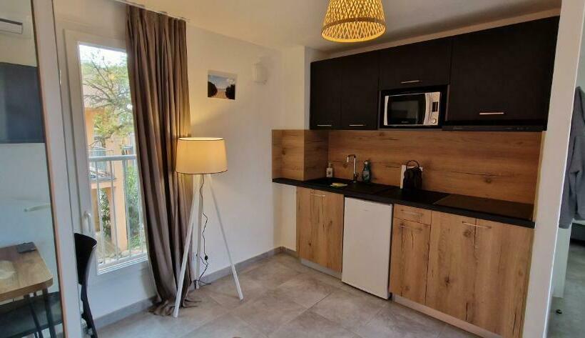 T2 4 Personnes Résidence De Vacances Avec 3 Piscines Les Hameaux De Saint Cyprien Lecci De Porto Vec