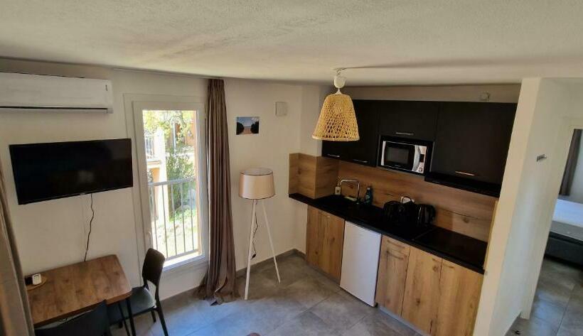 T2 4 Personnes Résidence De Vacances Avec 3 Piscines Les Hameaux De Saint Cyprien Lecci De Porto Vec