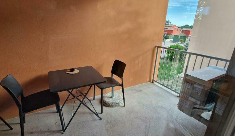 T2 4 Personnes Résidence De Vacances Avec 3 Piscines Les Hameaux De Saint Cyprien Lecci De Porto Vec